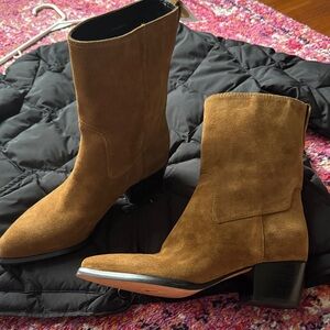 NWT Vince boot, 7